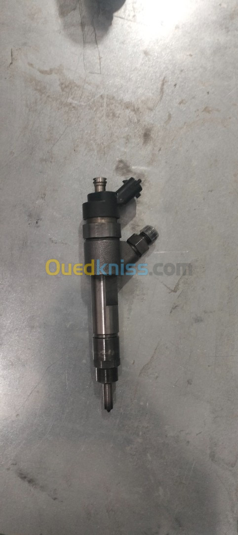 Pompe injection et injecteur pompe HP