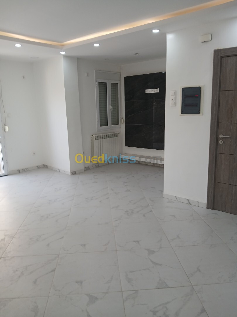 Vente Appartement F03 Alger Hussein dey