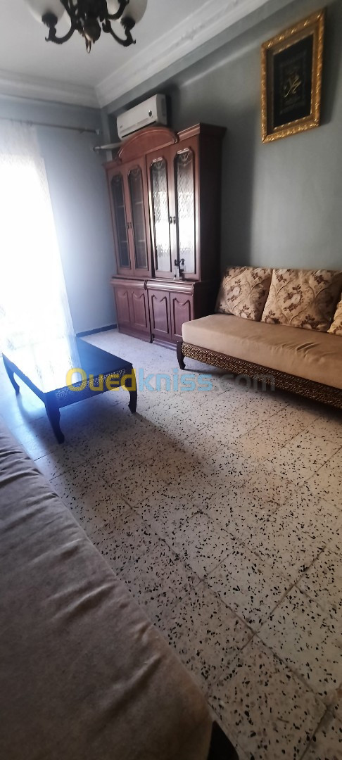 Location vacances Appartement F2 Oran Oran