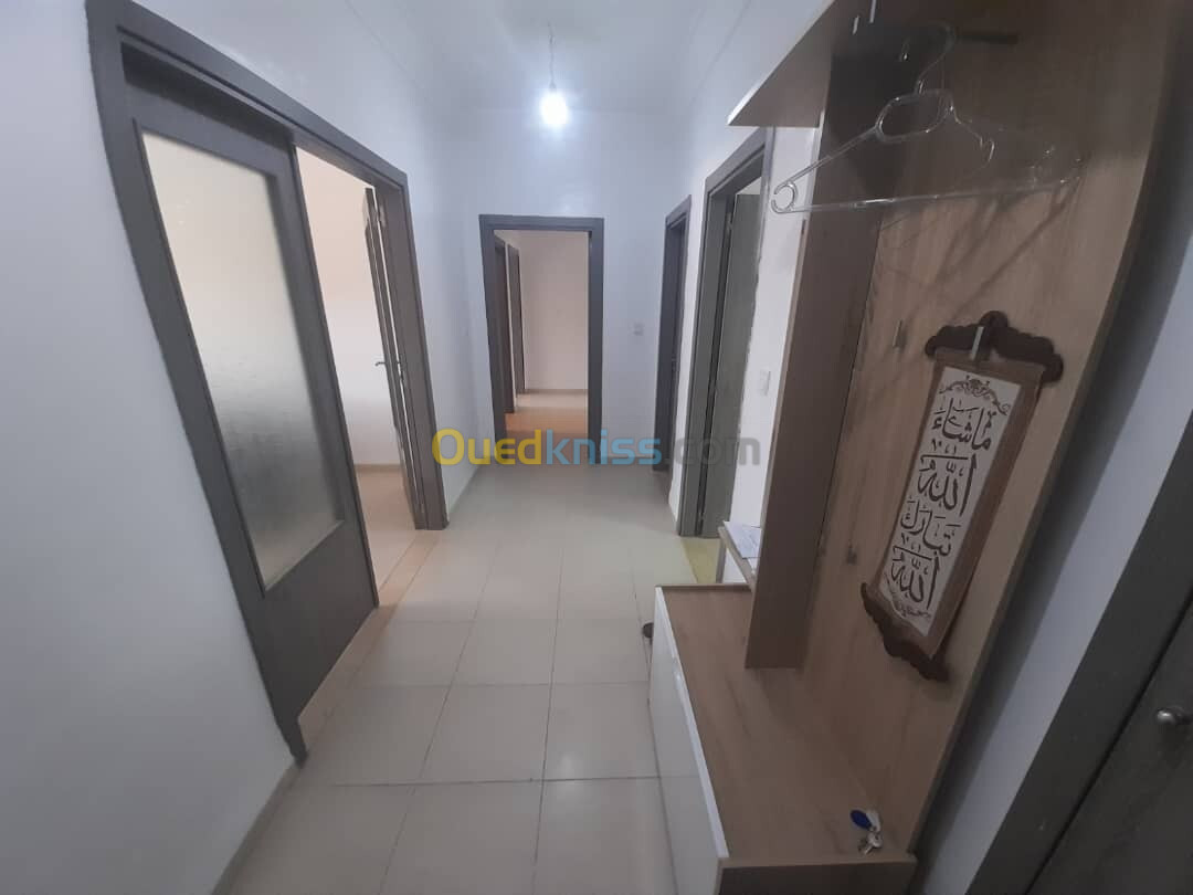 Location Appartement F3 Oran Bir el djir