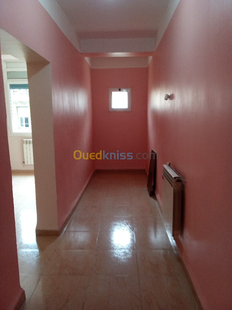 Location Appartement F3 Alger Belouizdad