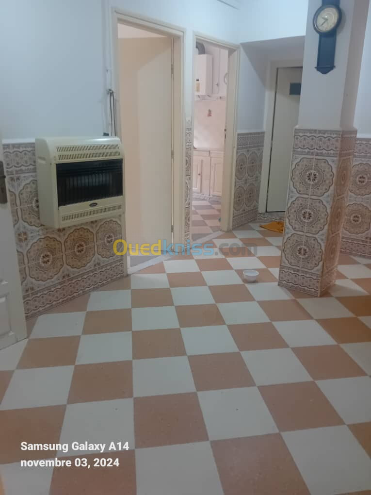 Location Appartement F3 Alger Said hamdine