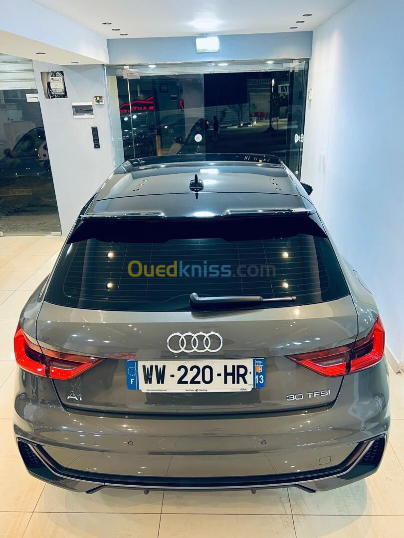 Audi A1 2023 S-LINE