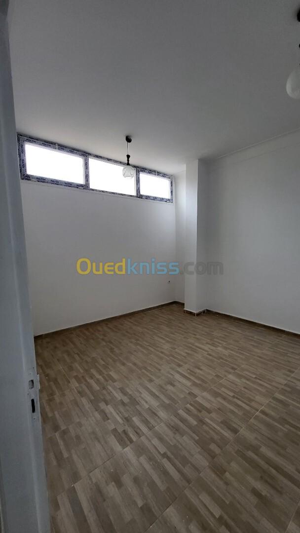 Location Appartement F3 Alger Ain benian