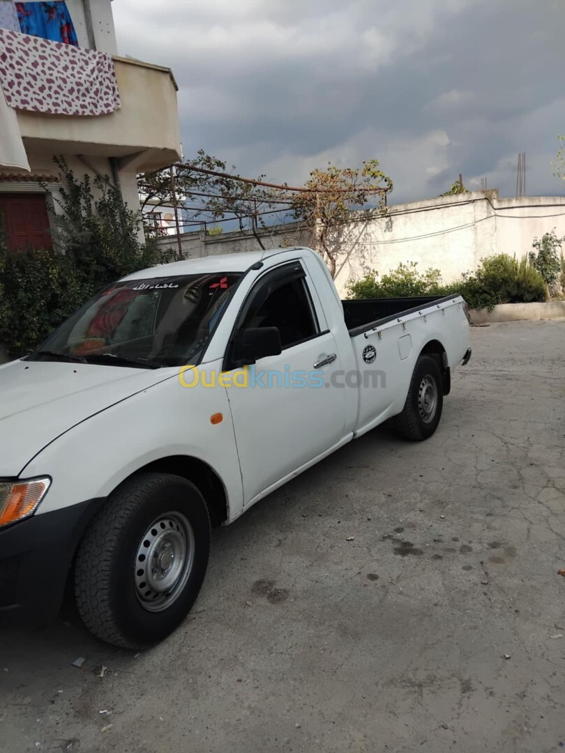 Mitsubishi L200 2015 L200