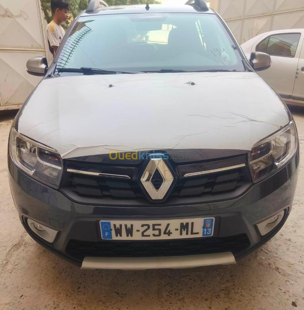 Renault Sandero 2023 