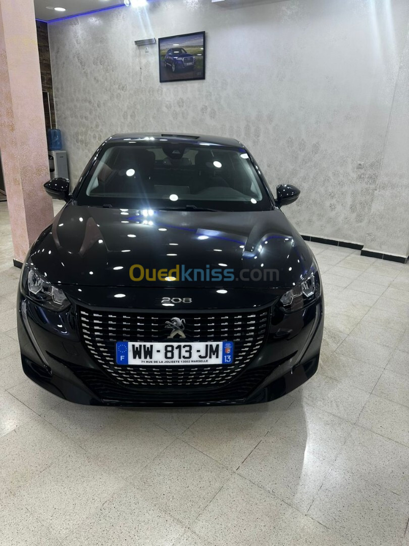 Peugeot 208 2023 Allure