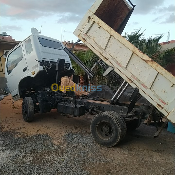 Foton 5t lour 3042 2012