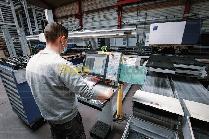 Ingénieur opérateur sur machine 