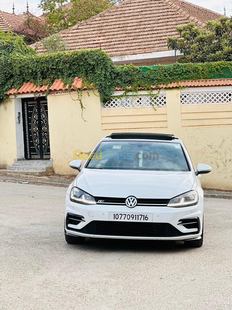 Volkswagen Golf 7 2017 R line