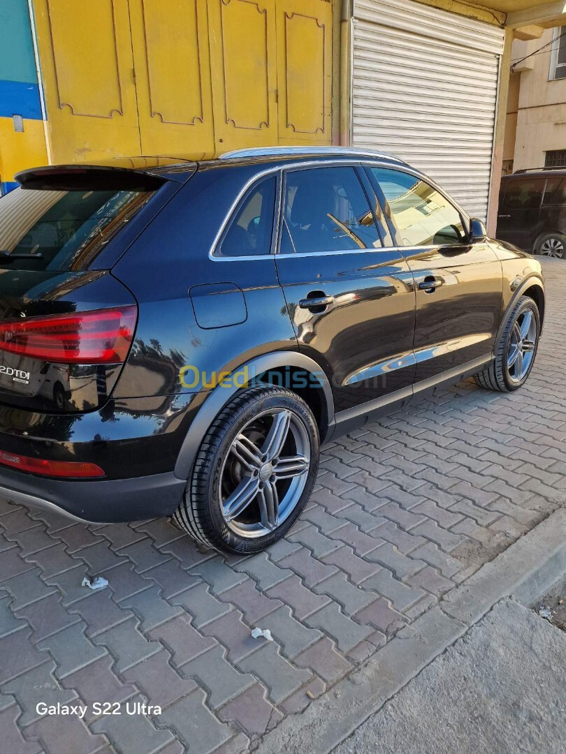 Audi Q3 2013 Off Road