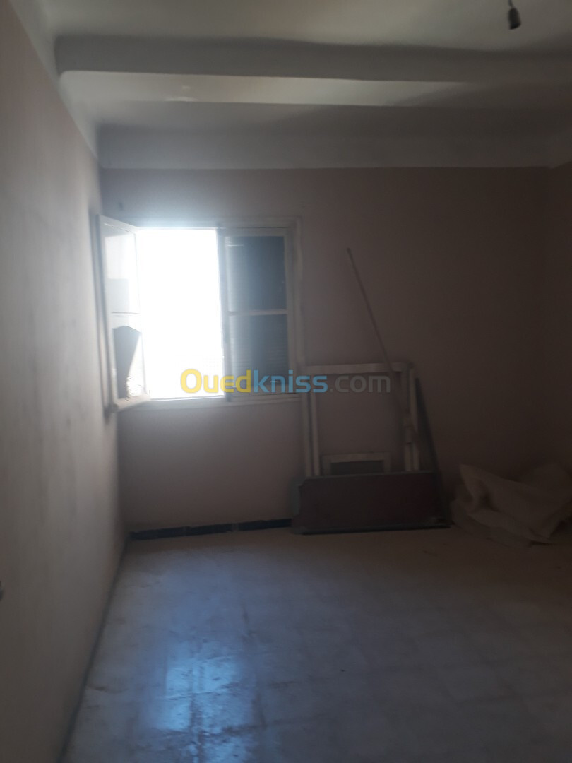 Vente Appartement F3 Alger Bab ezzouar