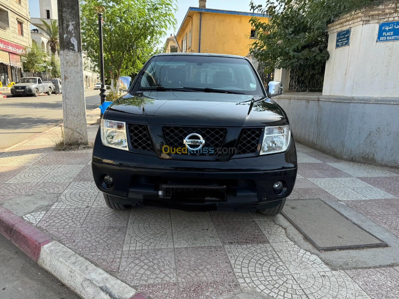 Nissan Navara 2012 Elegance 4x4