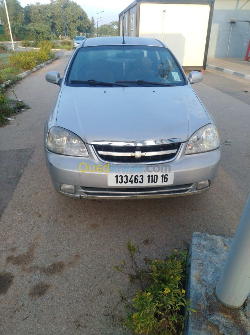 Chevrolet Optra 4 portes 2010 Optra 4 portes