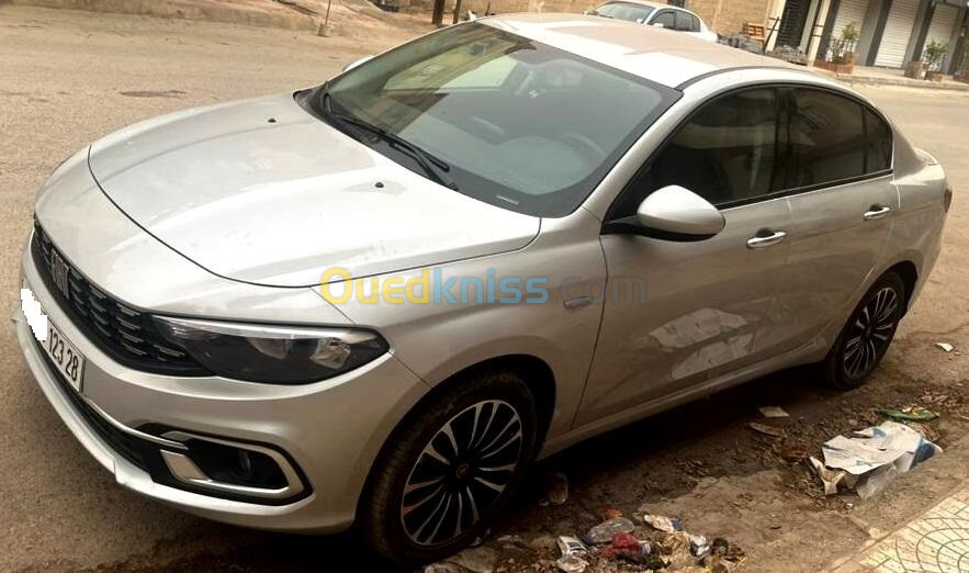 Fiat TIPO 2023 LIFE