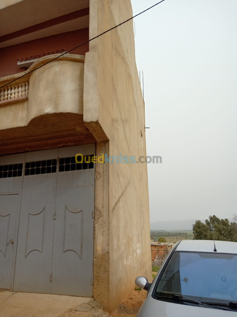 Vente Villa Relizane Djidioua