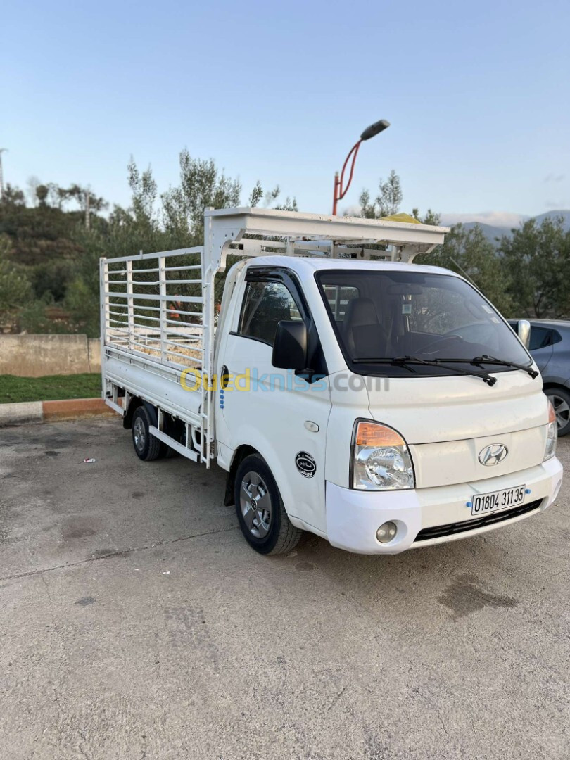 Hyundai H100 2011