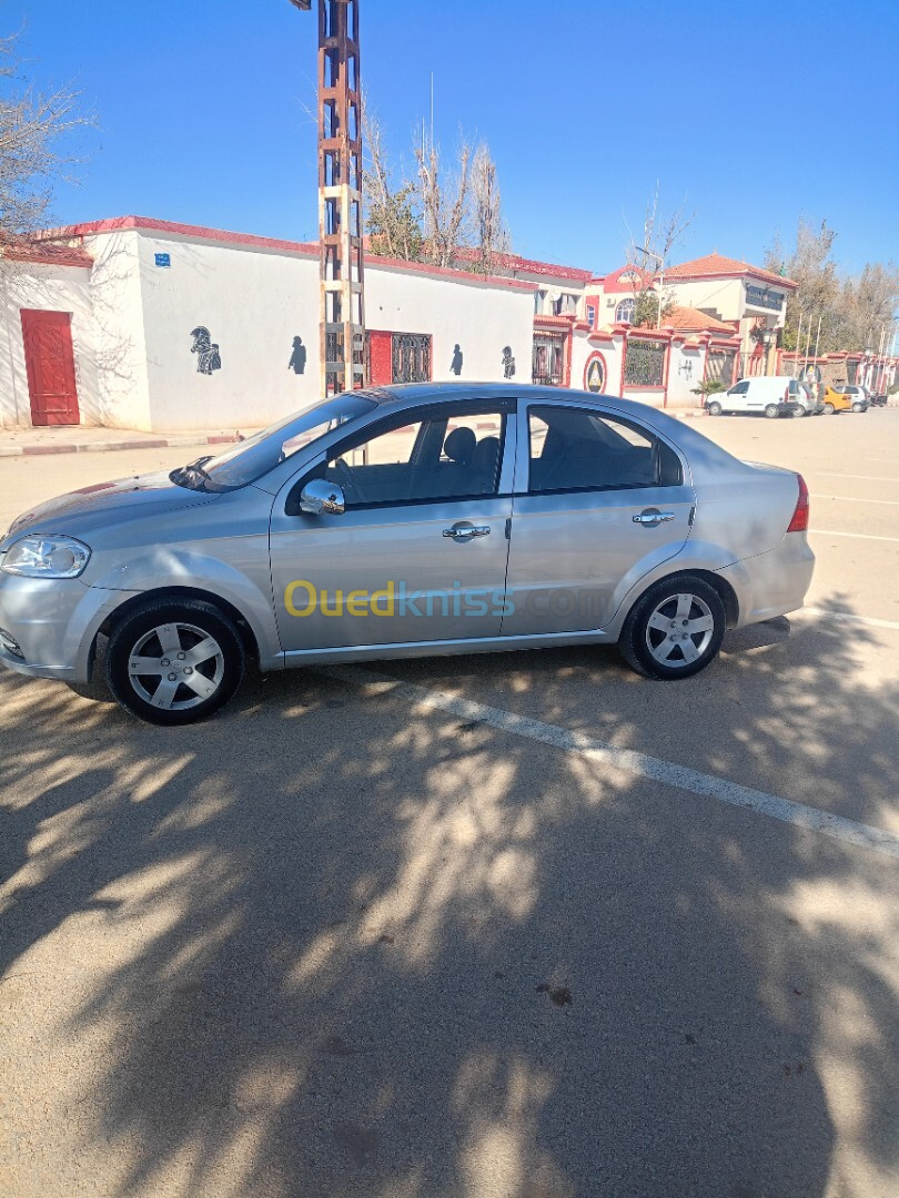 Chevrolet Aveo 4 portes 2012 Aveo 4 portes