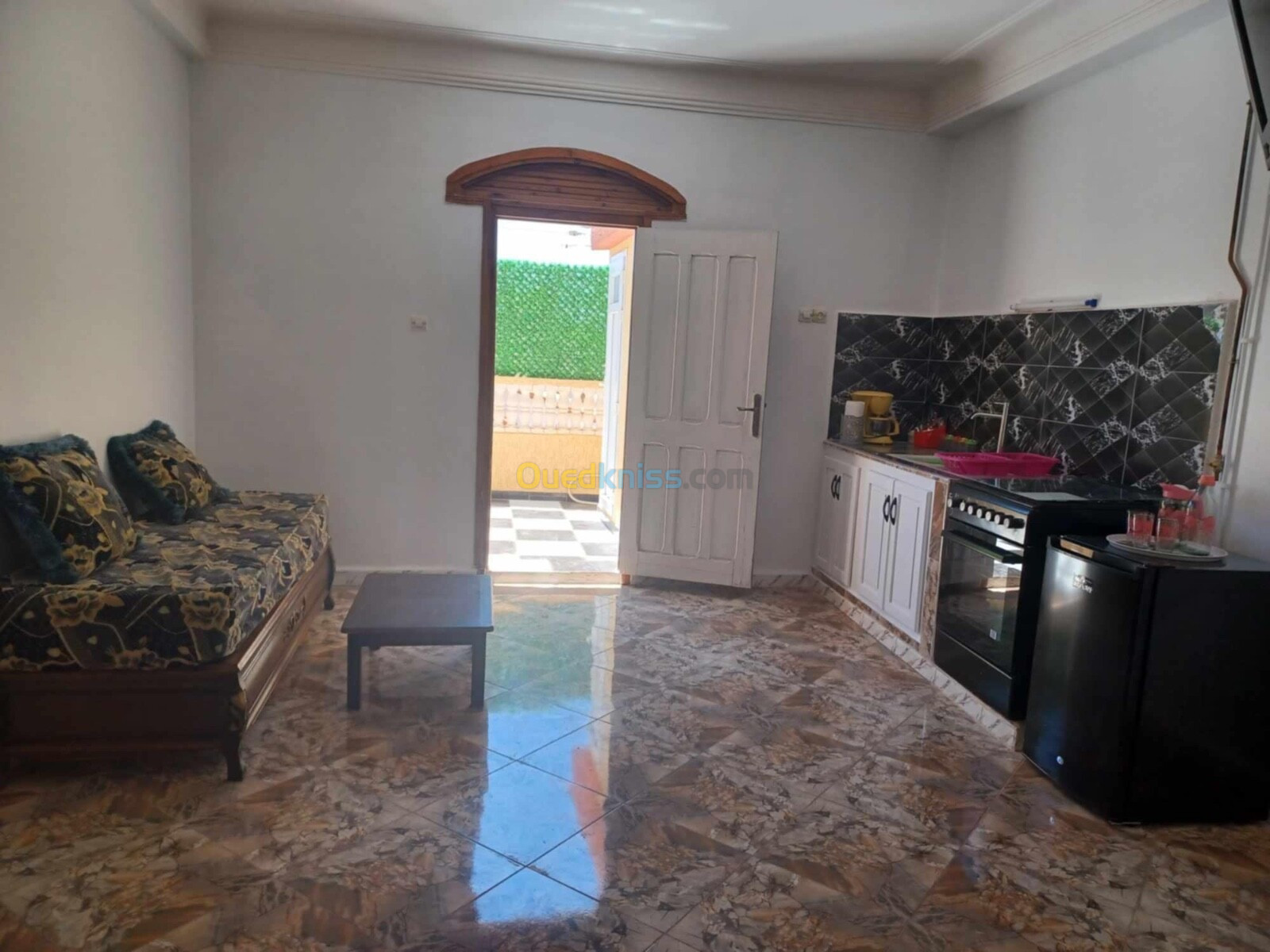 Location Appartement F2 Mostaganem Mostaganem