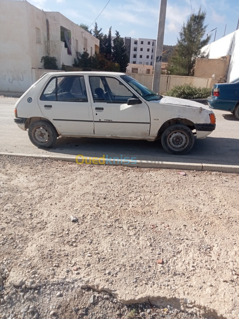 Peugeot 205 1987 