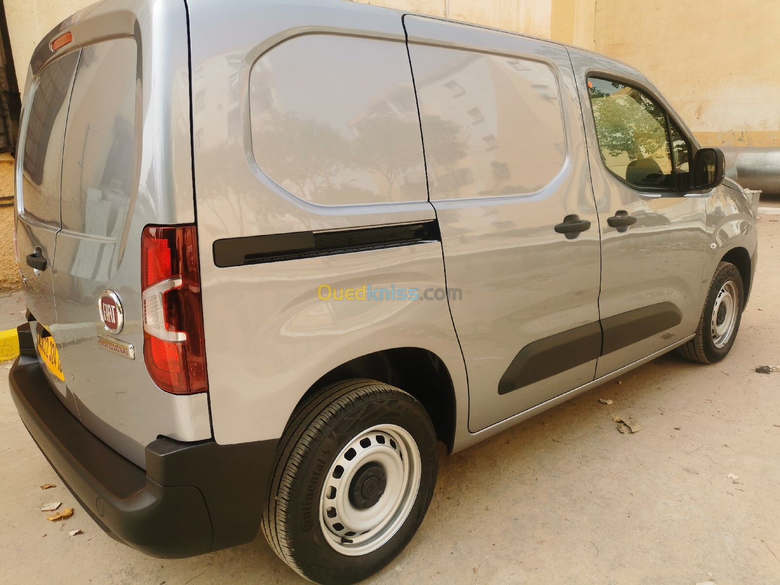 Fiat Doblo 2024 italien 2024 Professionnel