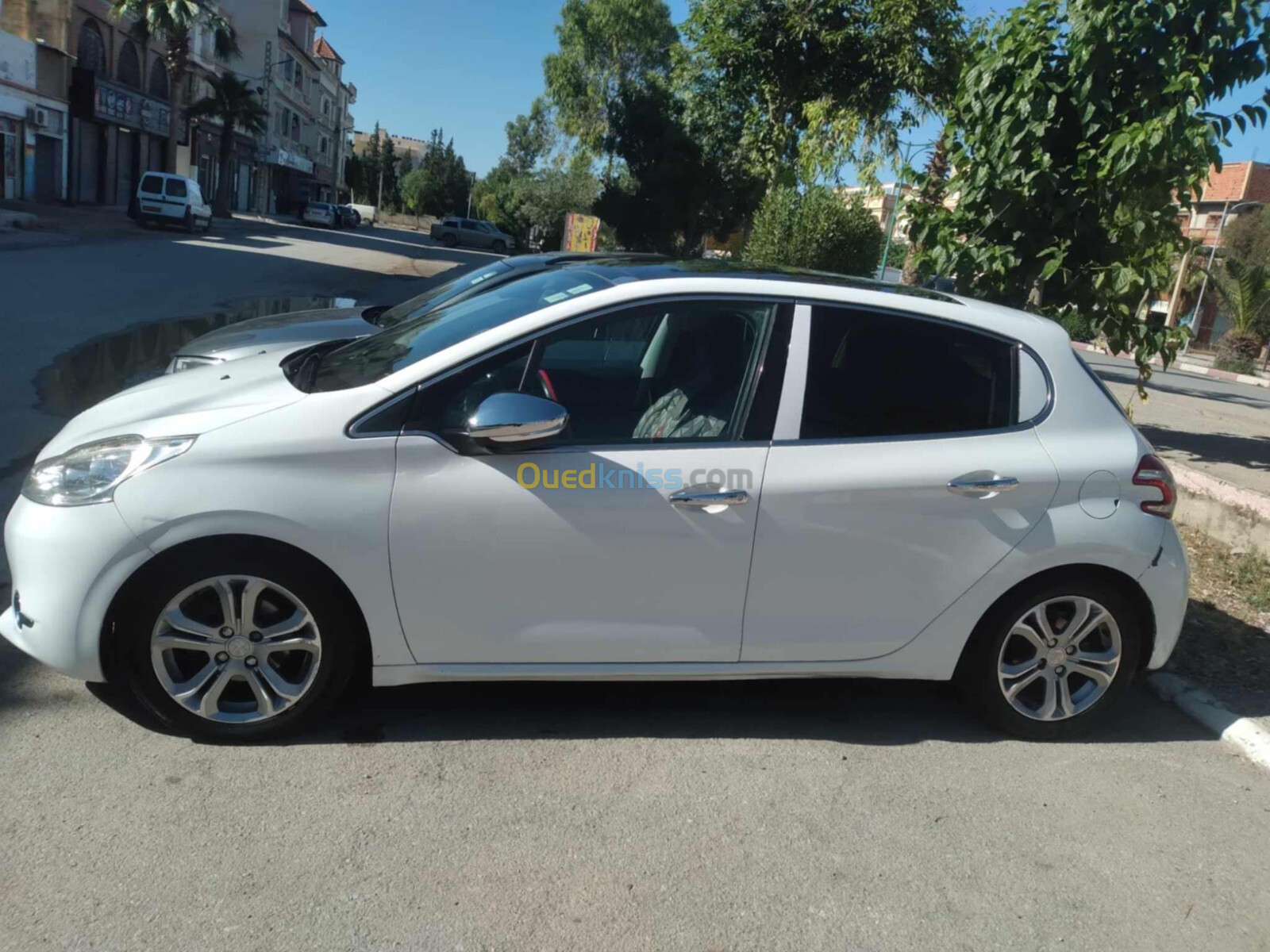 Peugeot 208 2013 Allure