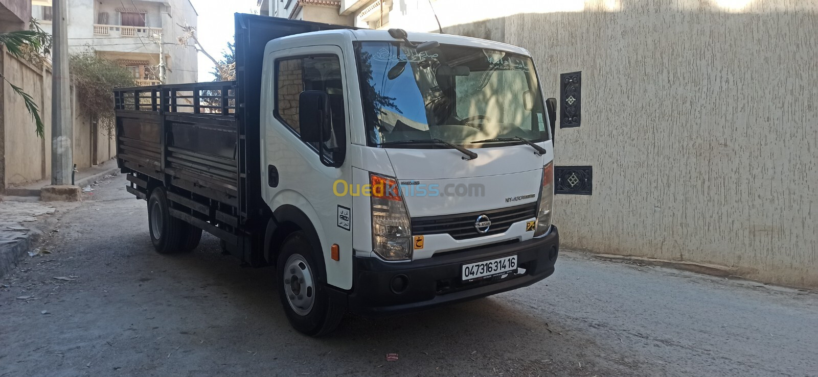 Nissan CABSTAR 2014