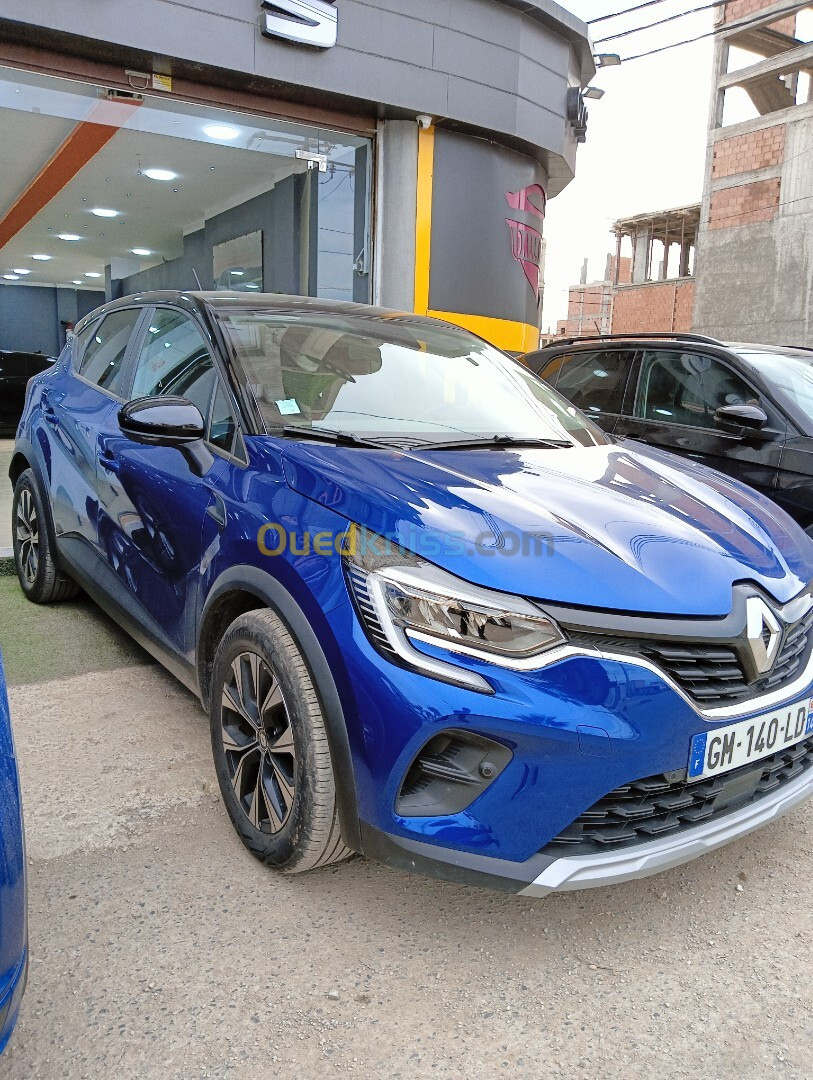 Renault Captur 2023 Intense