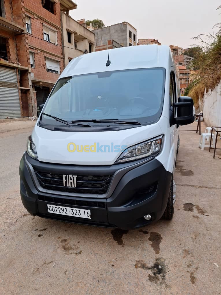 Fiat fourgon Ducato 2023