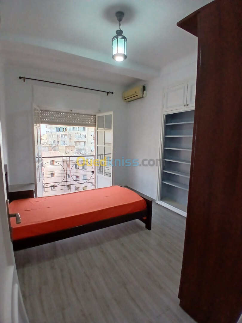 Location Appartement F5 Alger Hydra