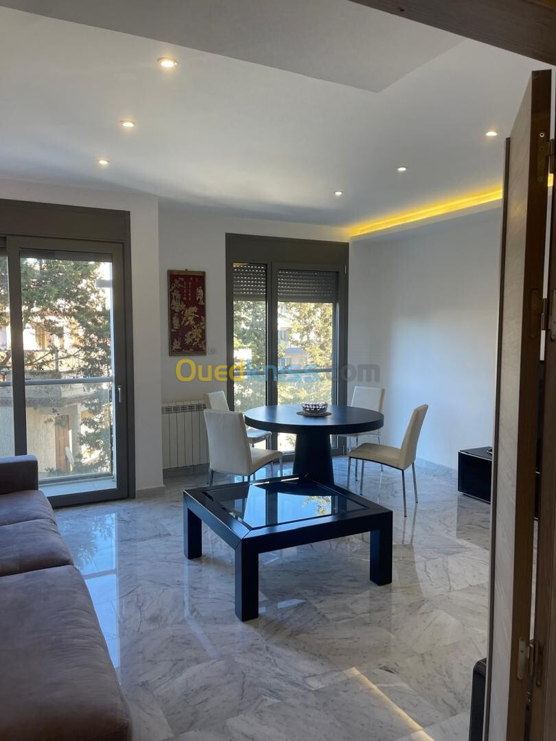 Location Appartement F4 Alger Hydra