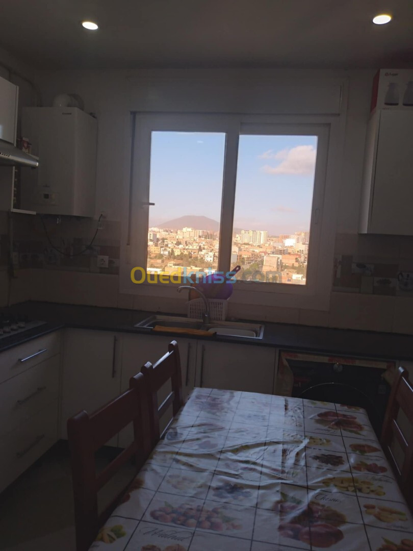 Location Appartement F3 Oran Bir el djir