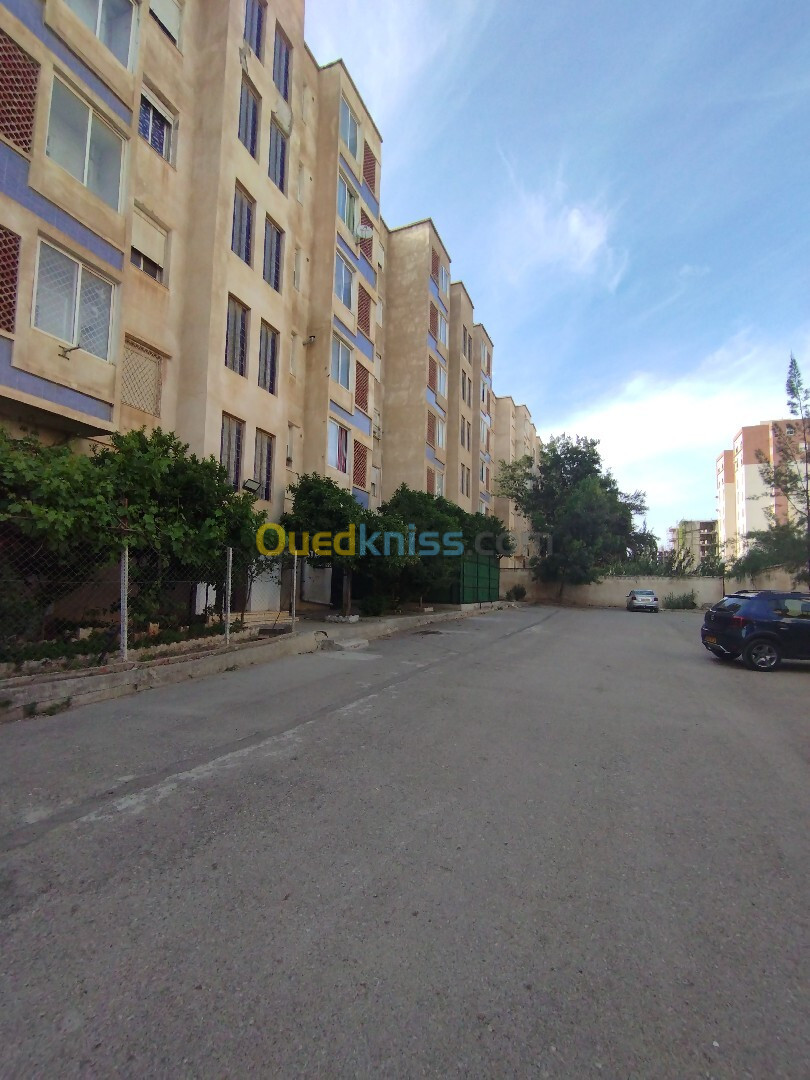 Echange Appartement F3 Alger Bordj el kiffan