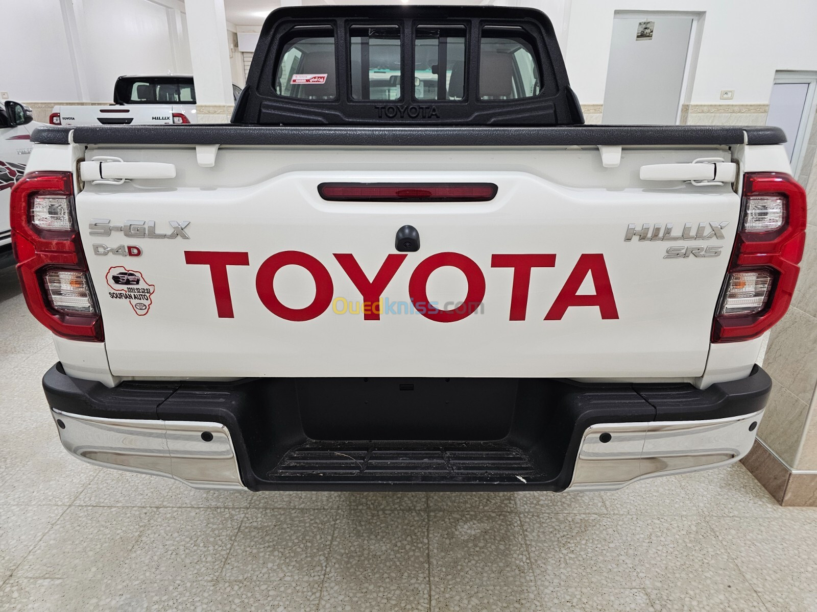 Toyota Hilux 2024 سعودية اوطو