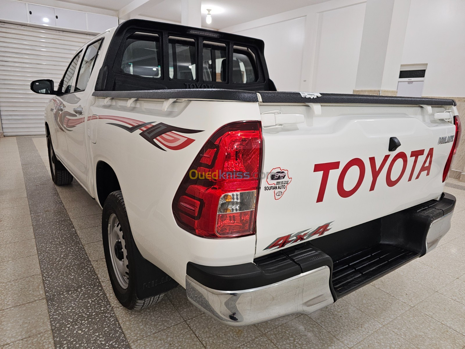 Toyota Hilux 2024 سلوقيه بدفلوك