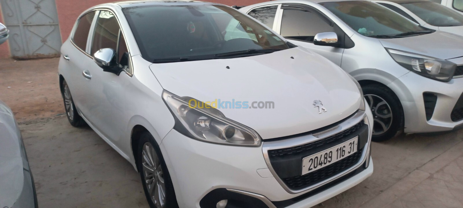 Peugeot 208 2016 Access Facelift