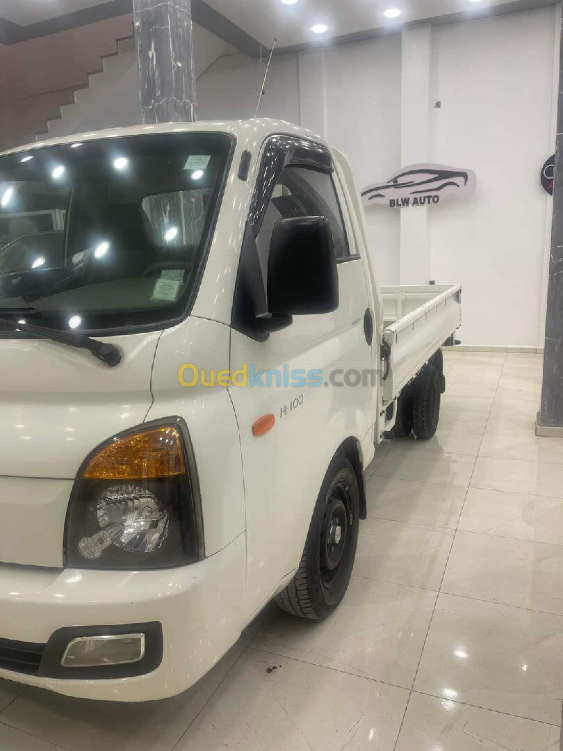 Hyundai H100 2015