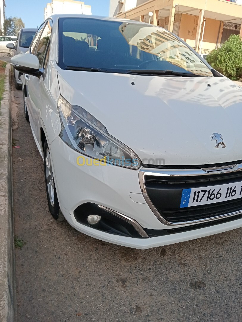 Peugeot 208 2016 Allure Facelift