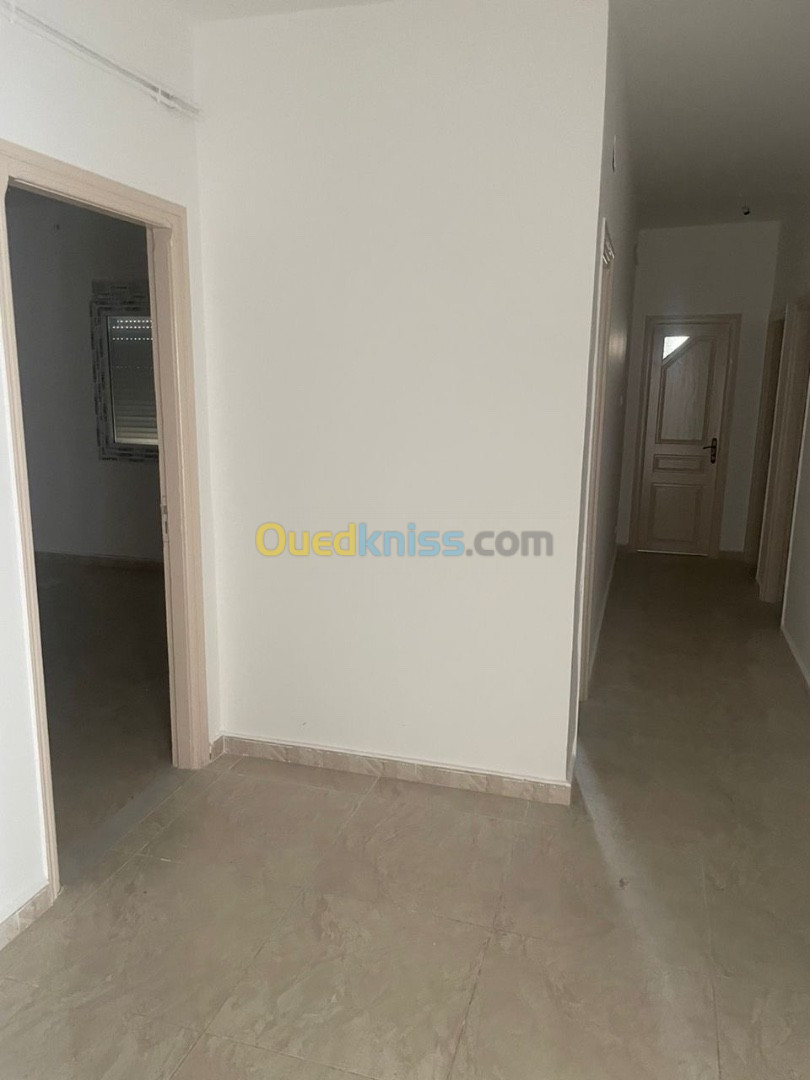 Vente Appartement F4 Alger Bordj el bahri