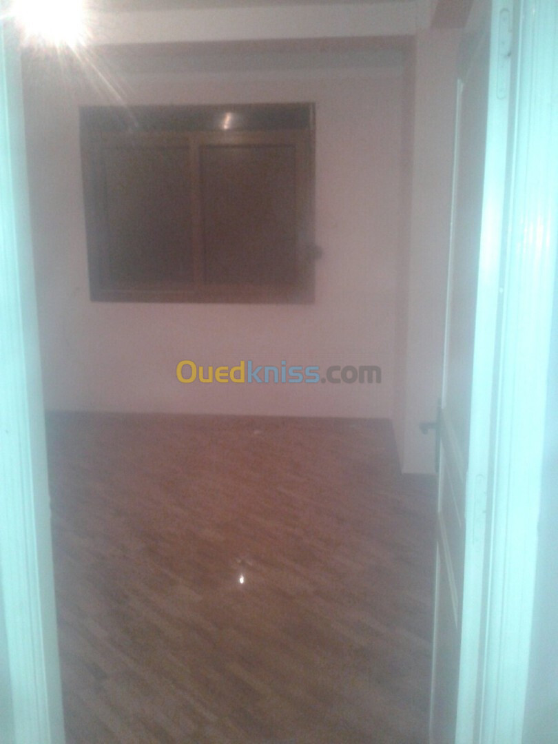 Location Niveau De Villa F3 Alger Bordj el kiffan