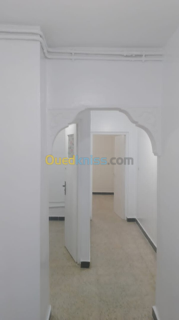 Location Appartement F2 Alger Bordj el kiffan