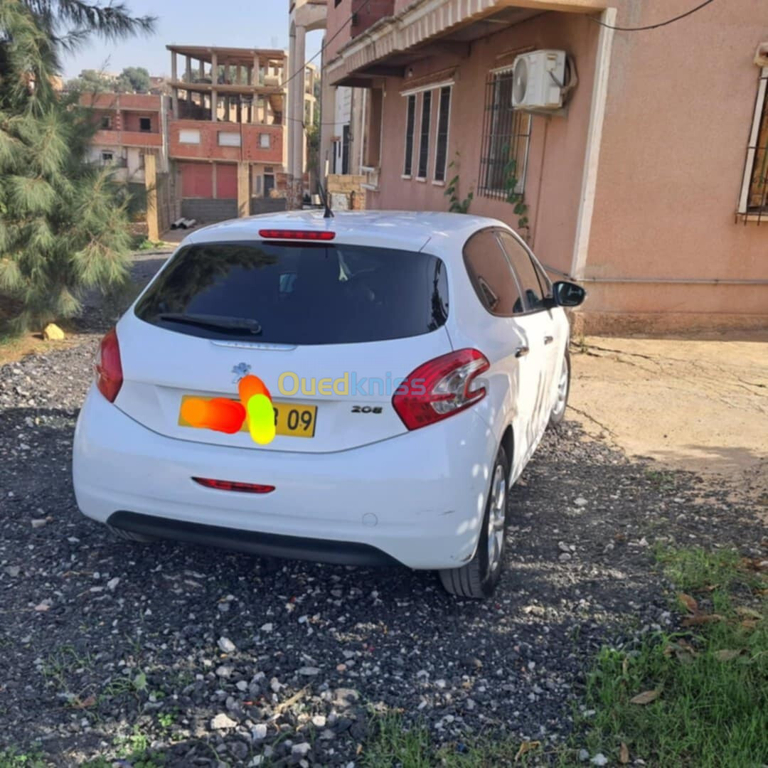 Peugeot 208 2013 Access