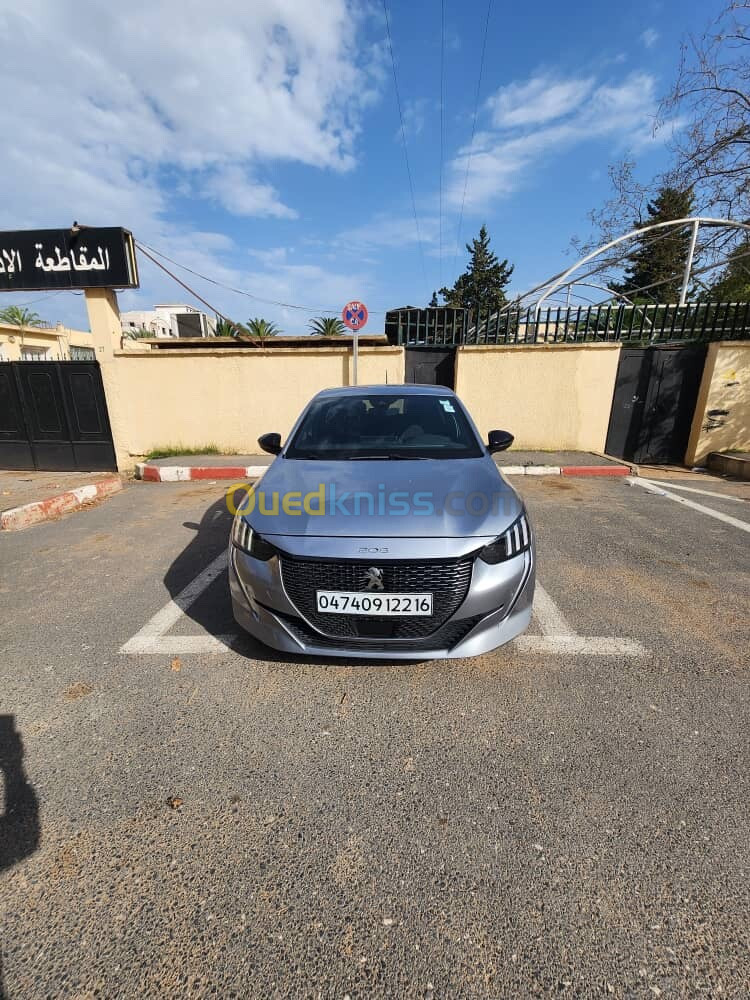 Peugeot 208 2022 GT Line