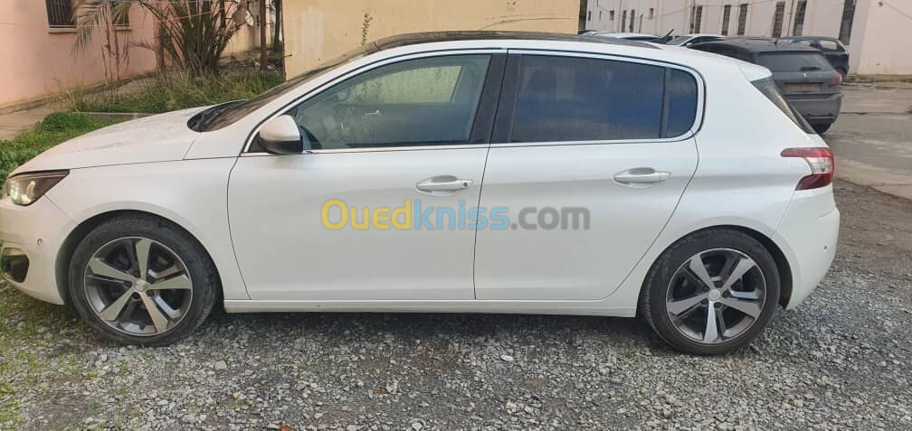 Peugeot 308 2015 Allure