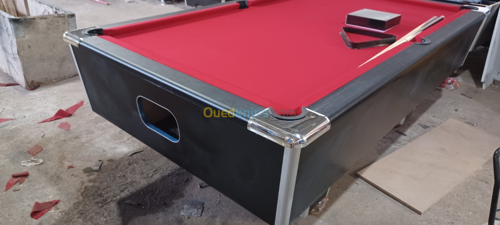 Fabrication table de billard et baby-foot