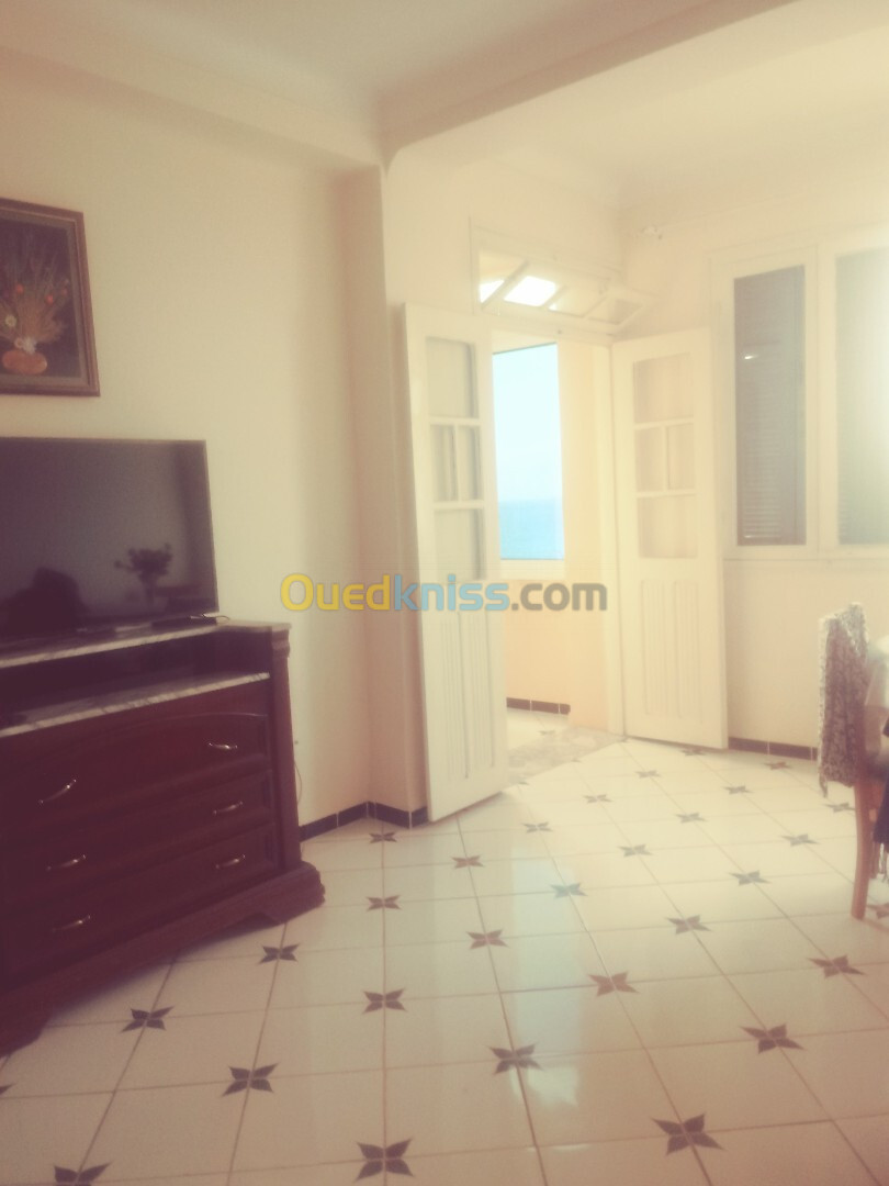 Location Appartement F2 Béjaïa Tichy