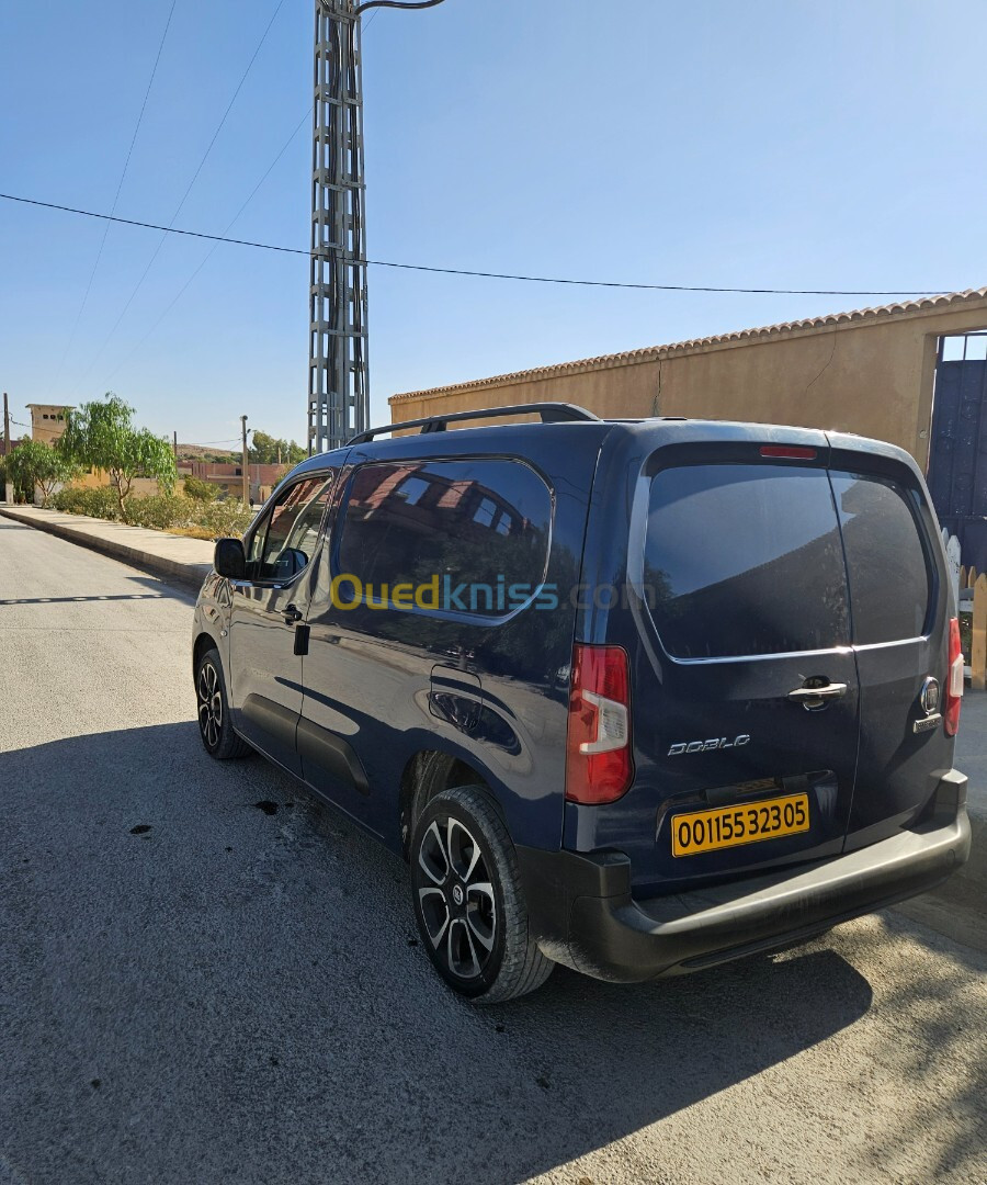 Fiat Doblo 2023 Professionnel