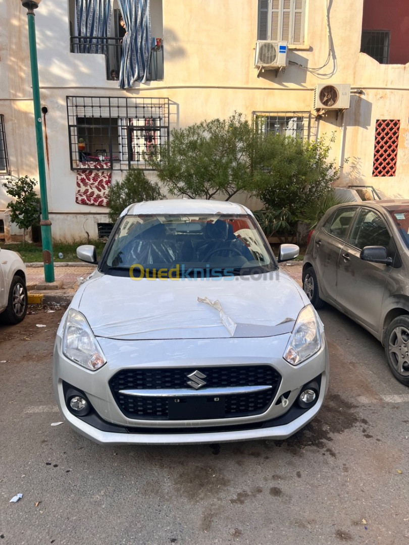 Suzuki Swift 2023 La tout