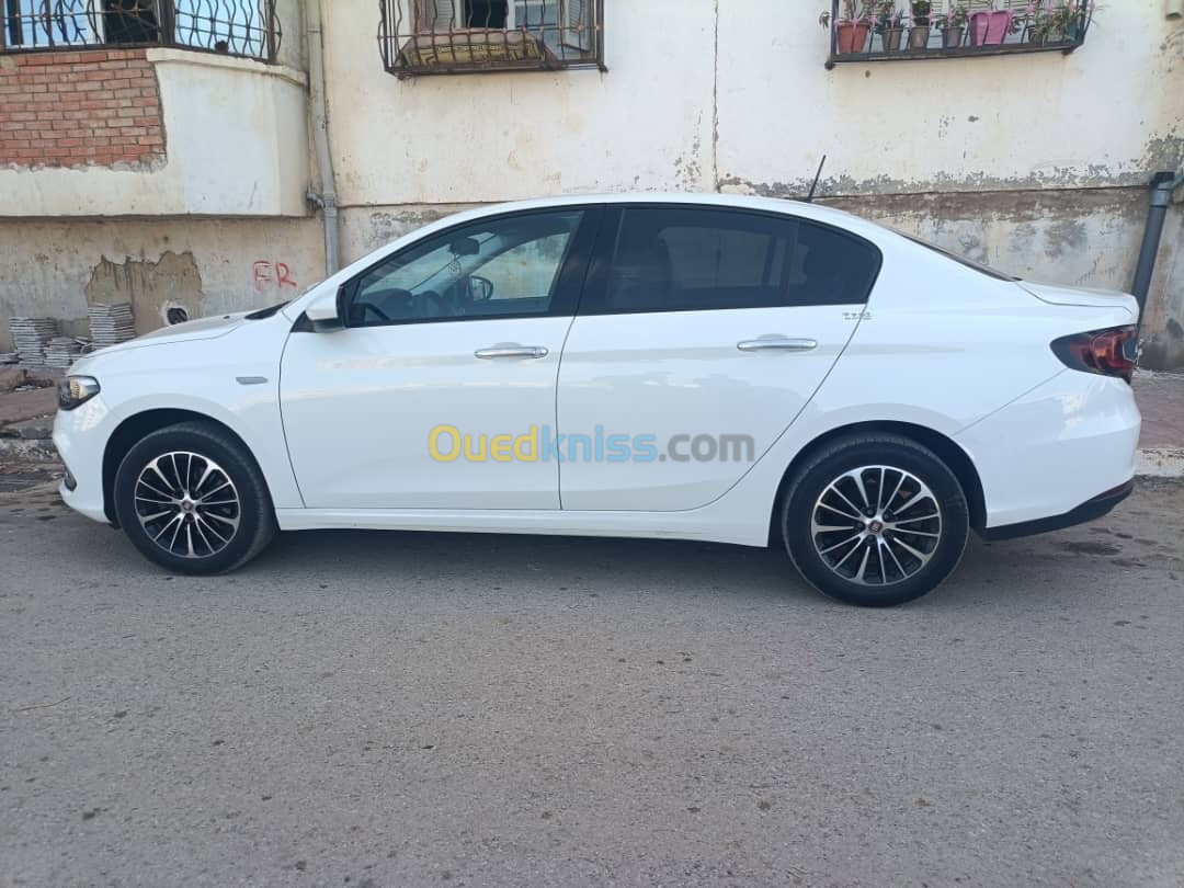 Fiat Tipo 2024 