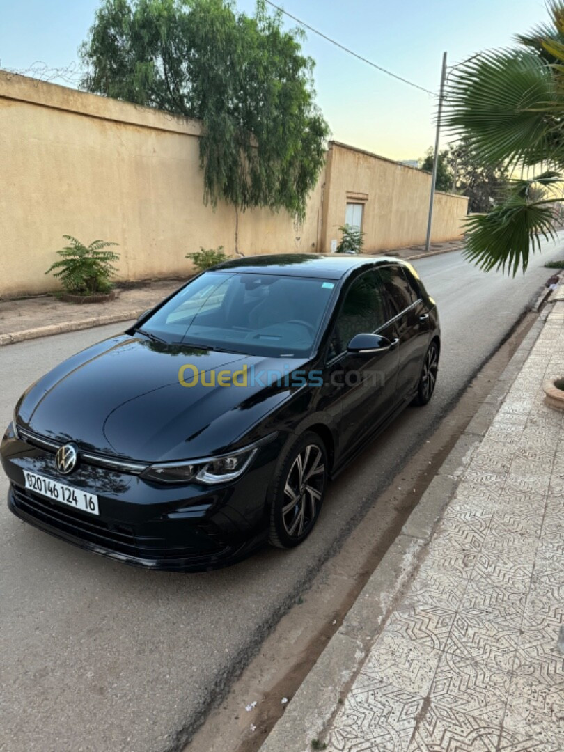 Volkswagen Golf 8 2024 R lin